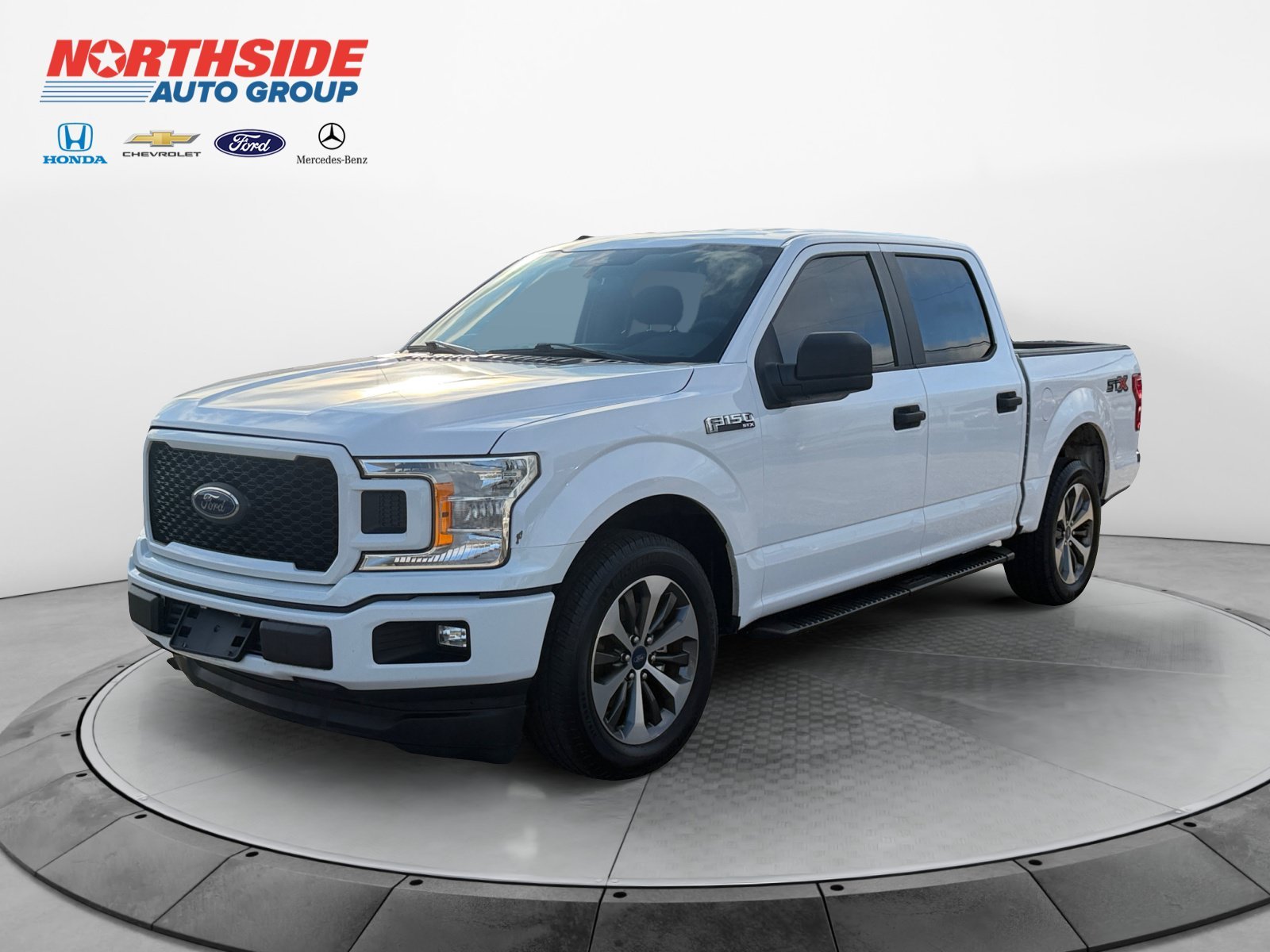 Used 2019 Oxford White Ford XL image 3