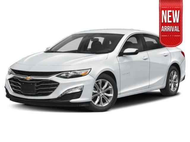 Used 2024 Summit White Chevrolet LT image 1