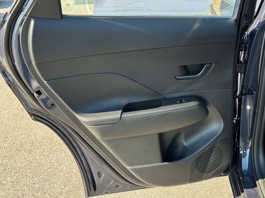 2026 Hyundai Kona SE - Photo 14