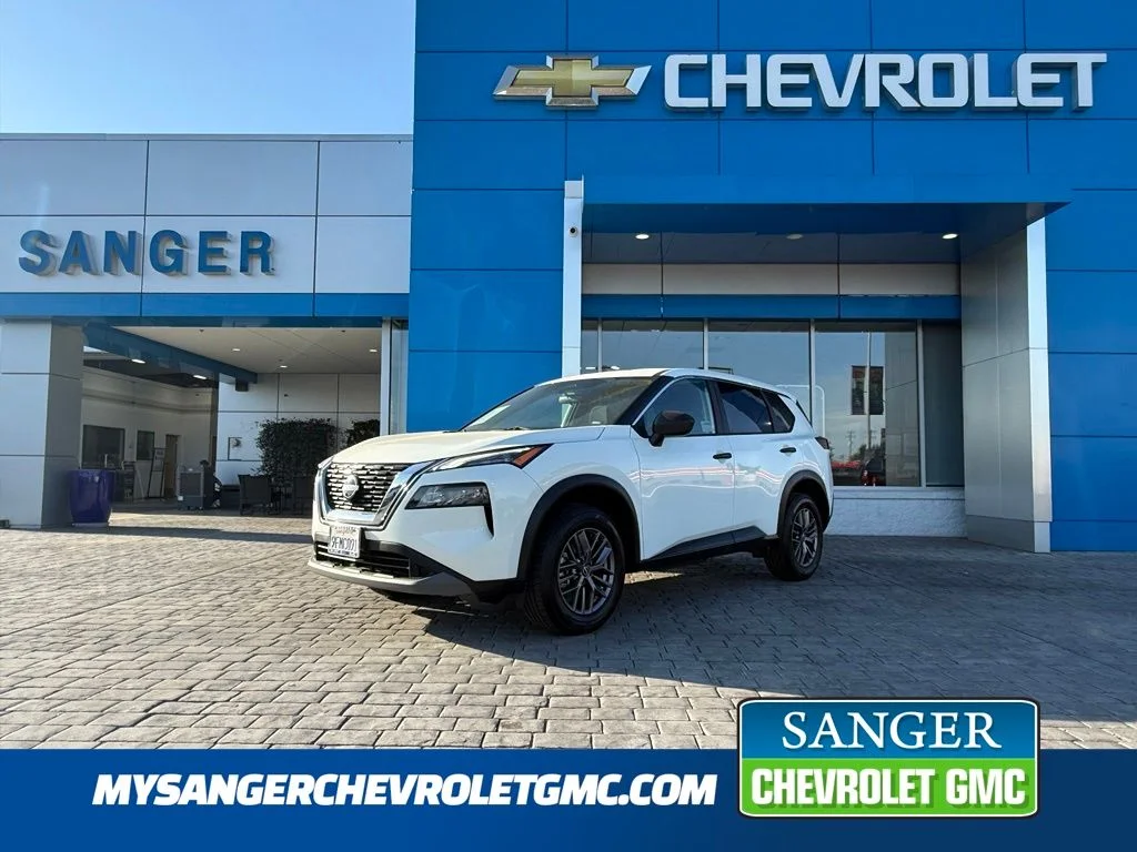 Used 2023 White Nissan S image 1