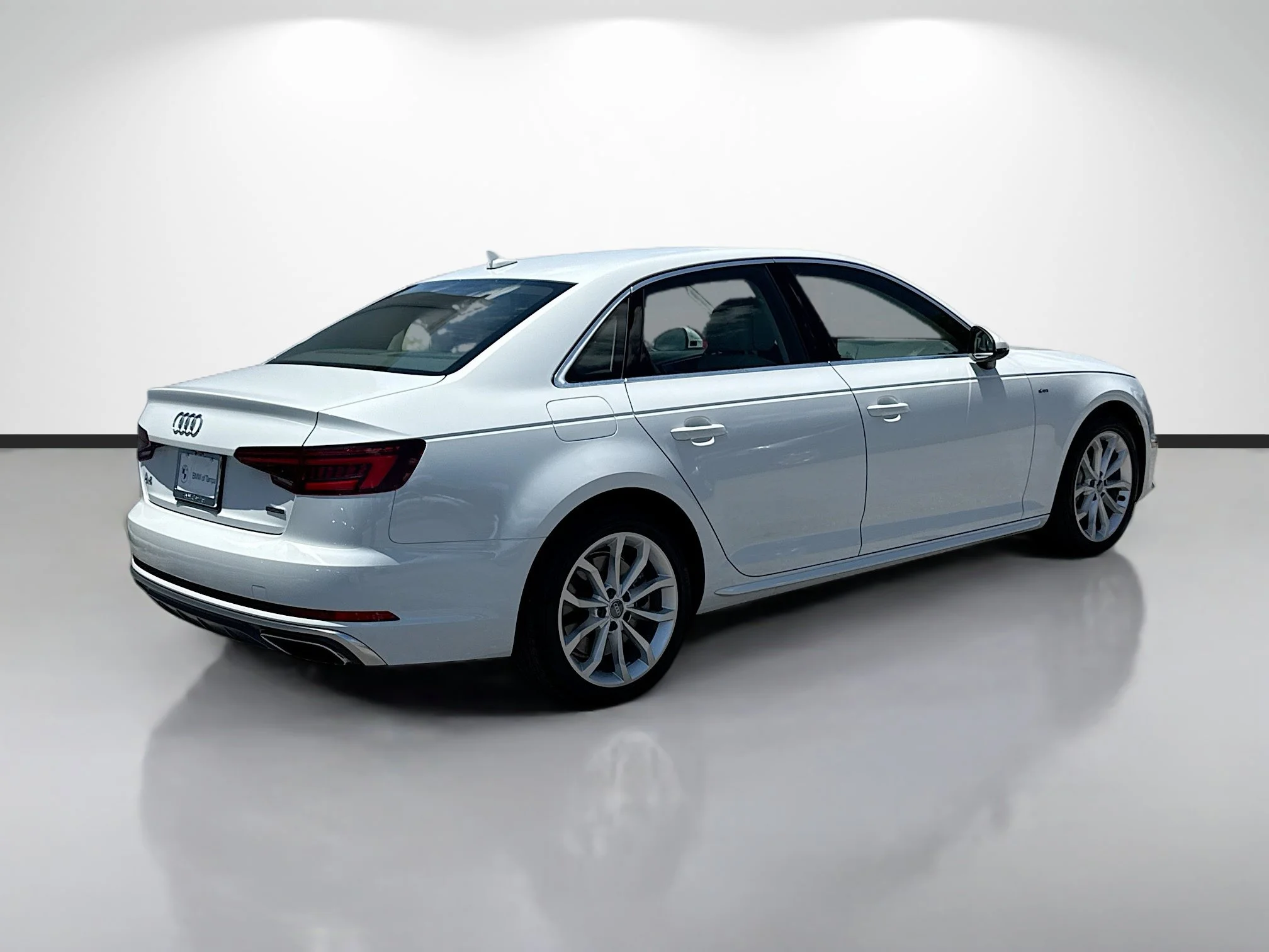 Used 2019 Glacier White Metallic Audi Premium image 3