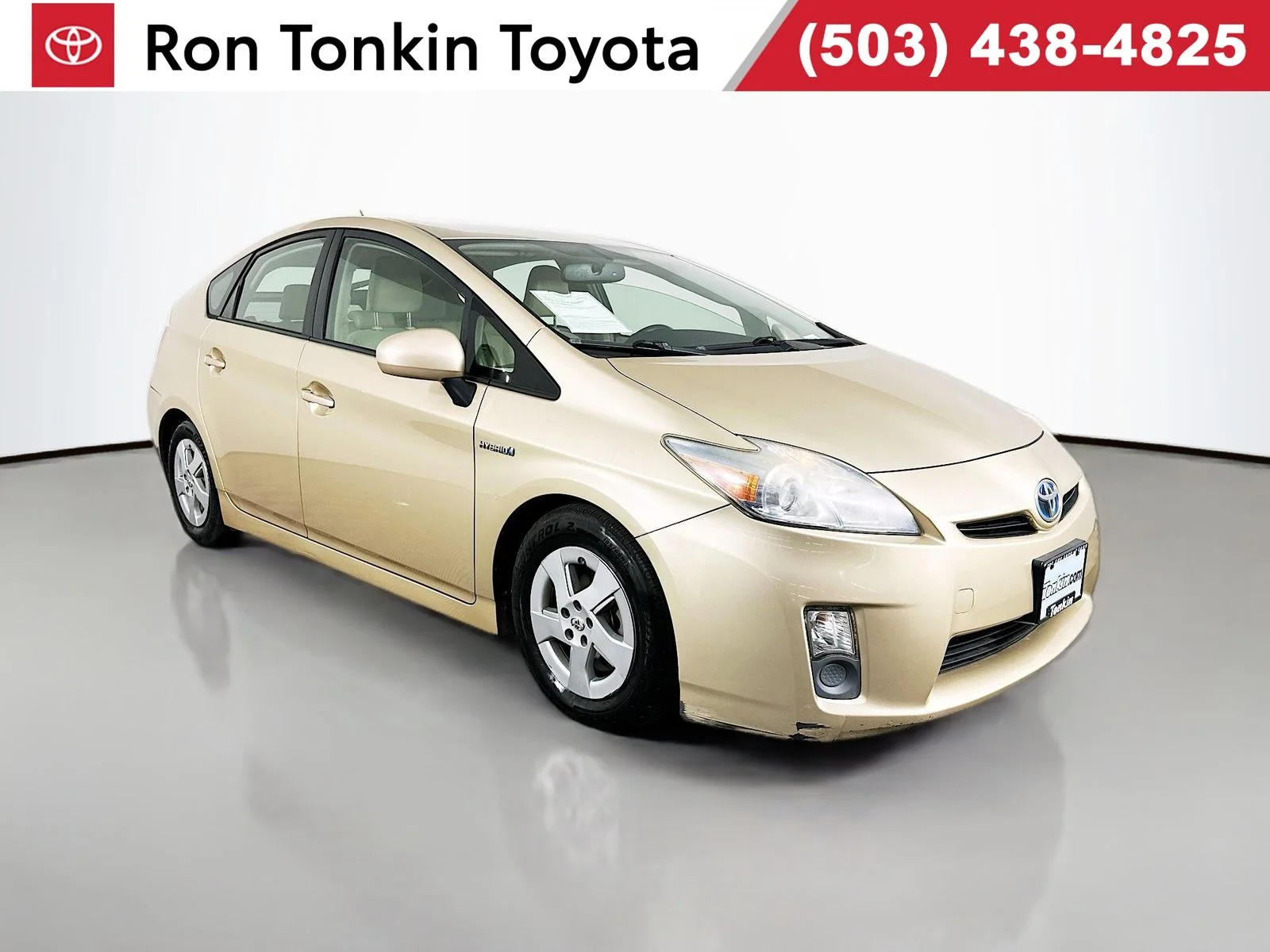 Used 2010 Sandy Beach Metallic Toyota IV image 1