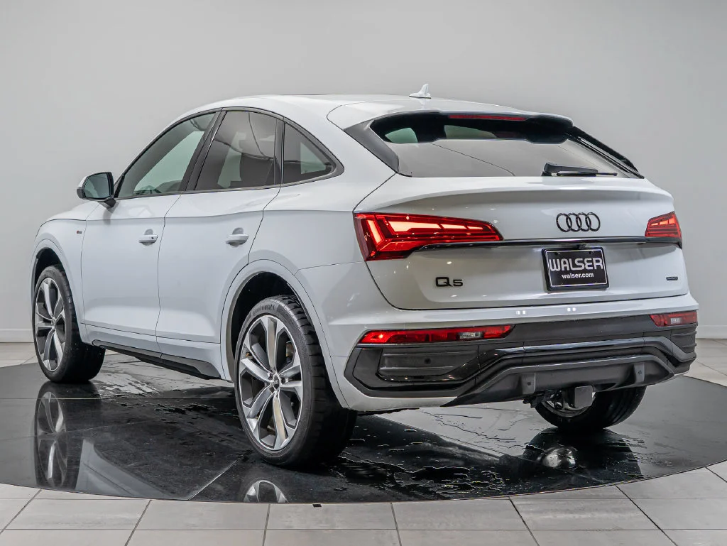 Used 2023 Glacier White Metallic Audi 45 S line Premium Plus image 6