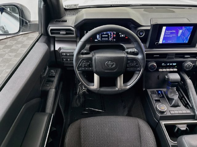 Used 2025 White Toyota SR5 image 21