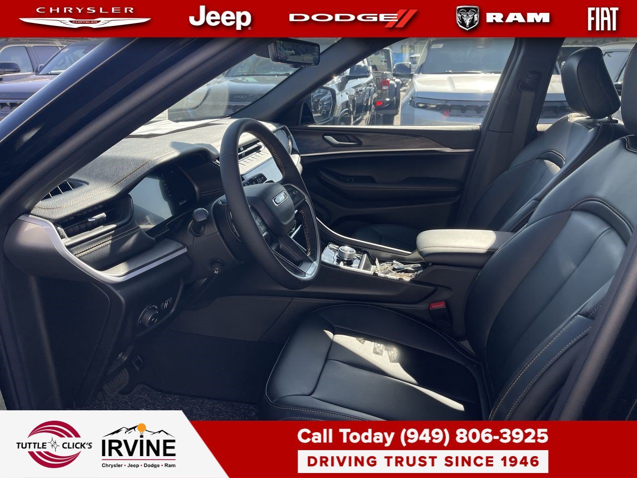 New 2026 Diamond Black Crystal Pearl-Coat Exterior Paint Jeep 85th Anniversary Edition image 17