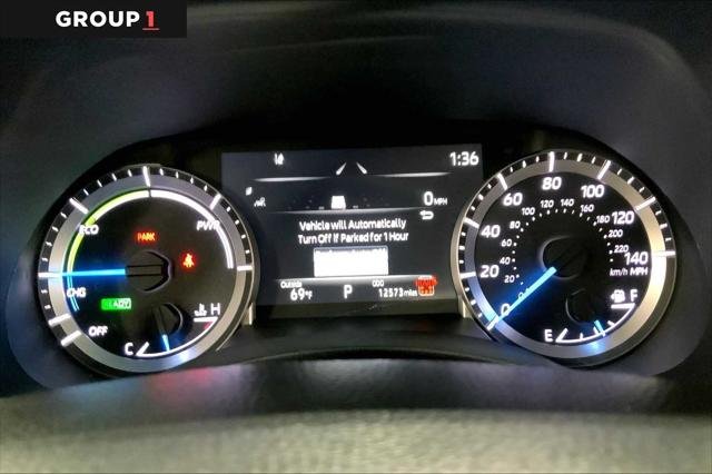 Certified Used 2025 PRECIOUS METAL Toyota  image 26