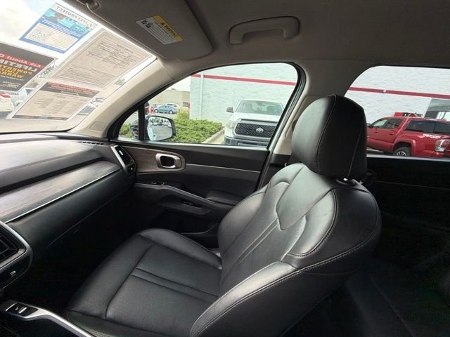 Used 2021 Silver Kia EX image 43