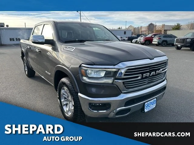 2022 RAM 1500 Laramie 4x4 Crew Cab 5'7's photo