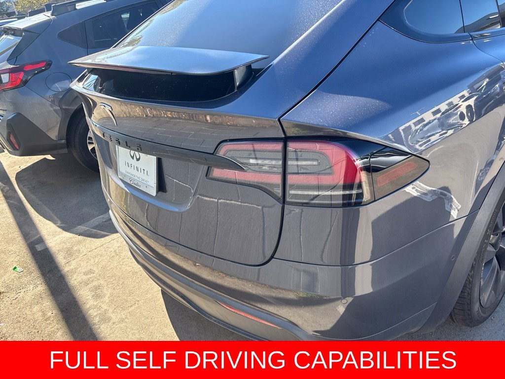 Used 2023 Stealth Gray Tesla  image 5