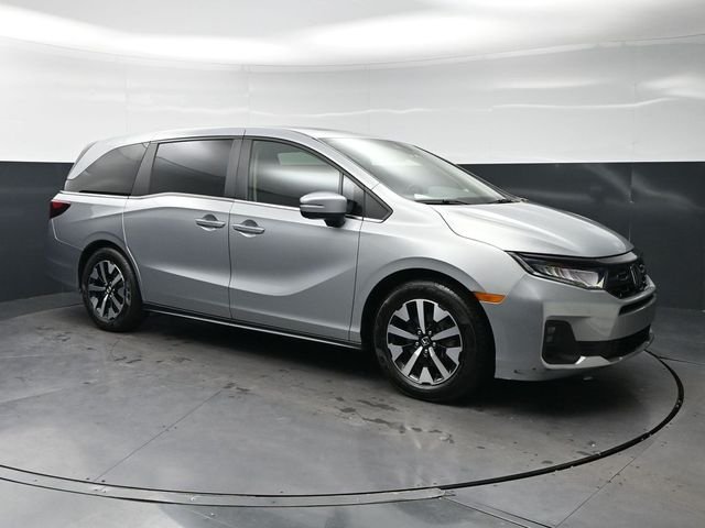 Certified Used 2025 Crystal Black Pearl Honda EX-L image 3