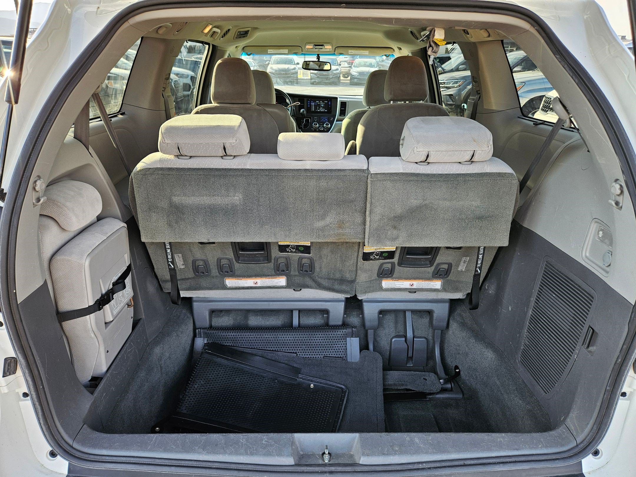 Used 2015 Super White Toyota LE AAS image 38