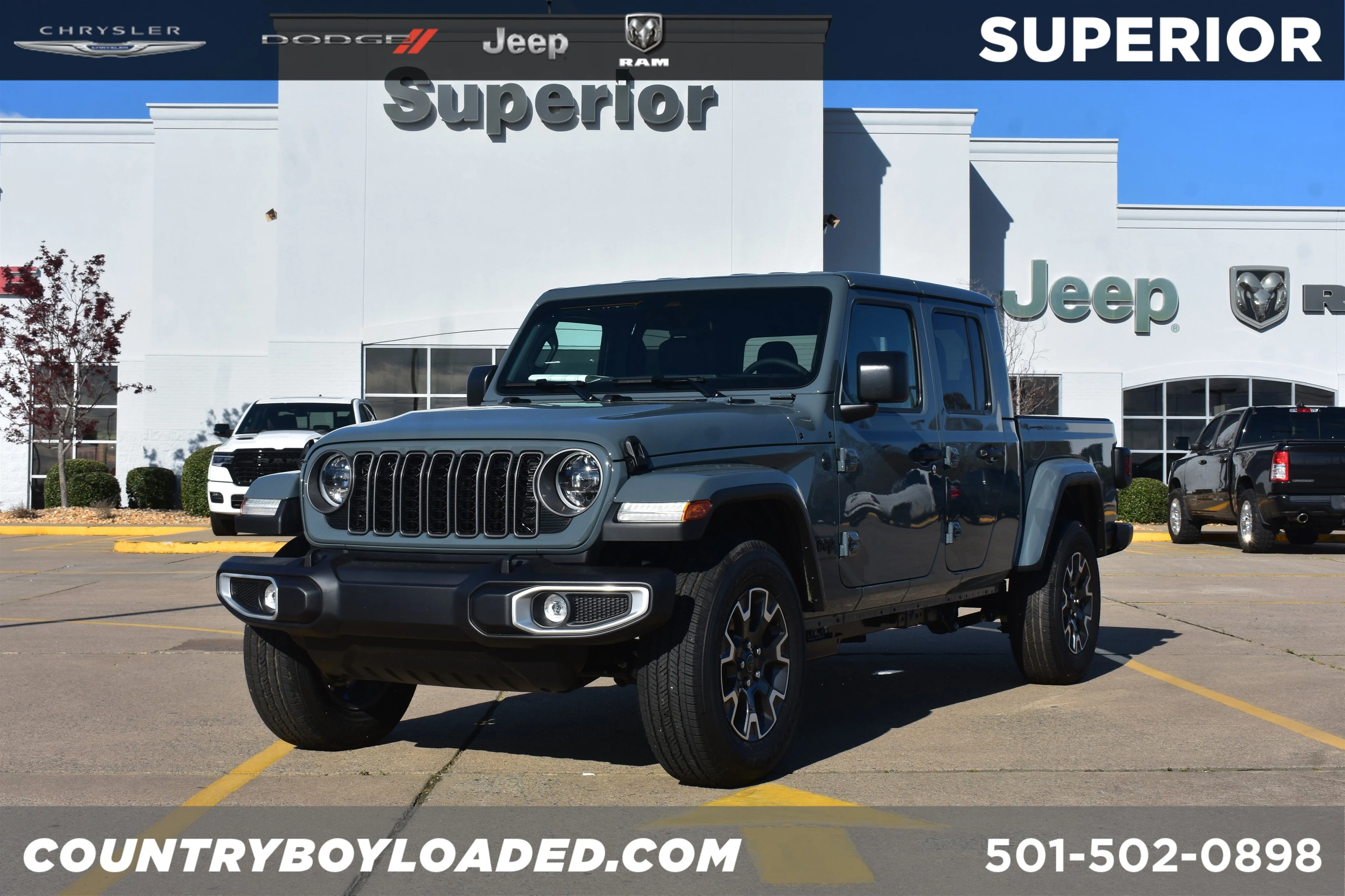 2026 Jeep Gladiator Sahara Auto's photo