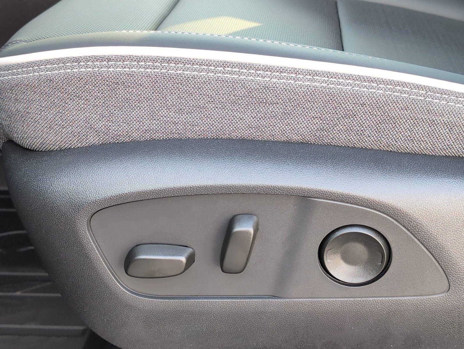New 2026 Thunderstorm Gray GMC Elevation Standard Range image 10
