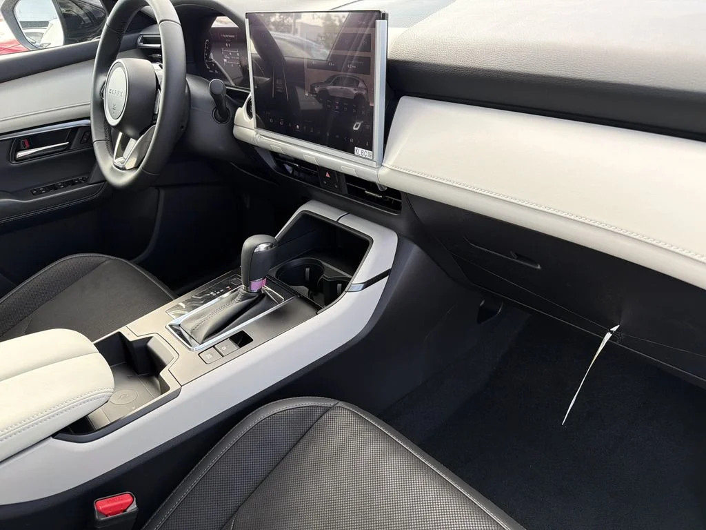 New 2026 Black Mazda 2.5 S Select image 9
