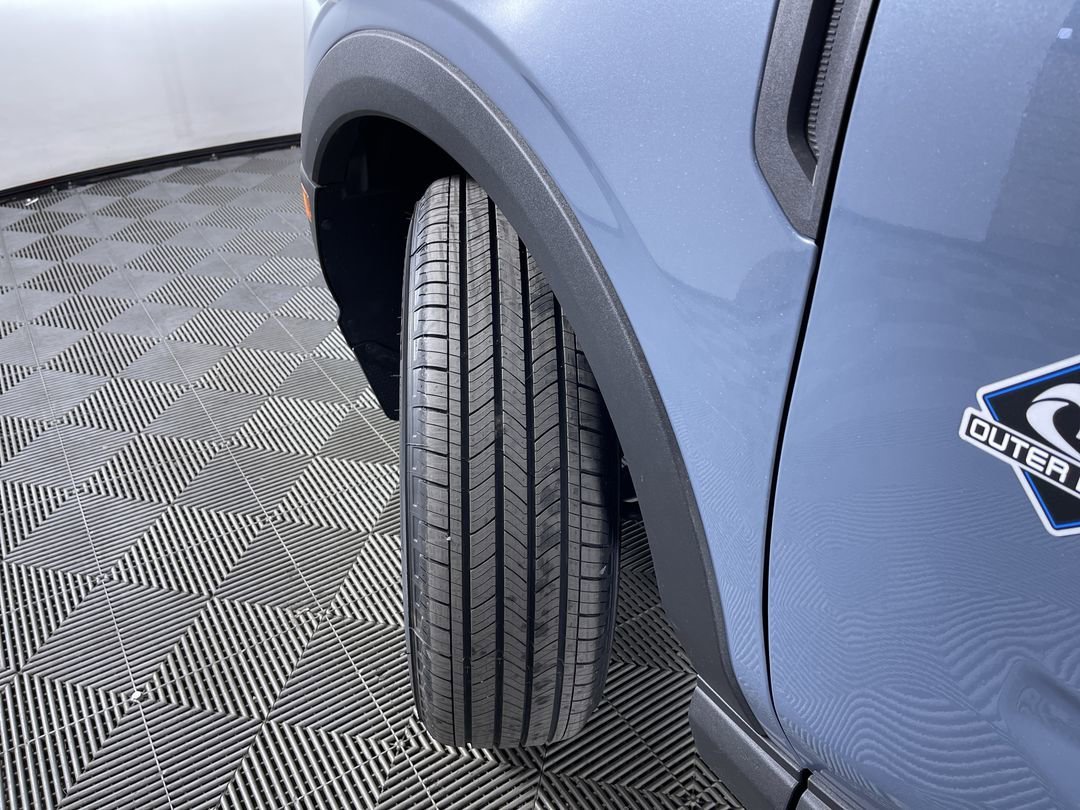 New 2026 Azure Gray Metallic Tri-Coat Ford Outer Banks image 28