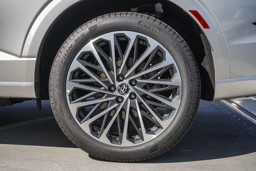 New 2026 Silver Hyundai Calligraphy AWD image 8