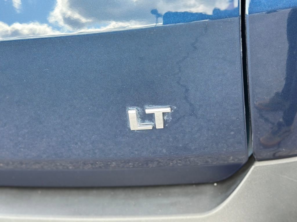 Used 2023 Northsky Blue Metallic Chevrolet LT Leather image 45