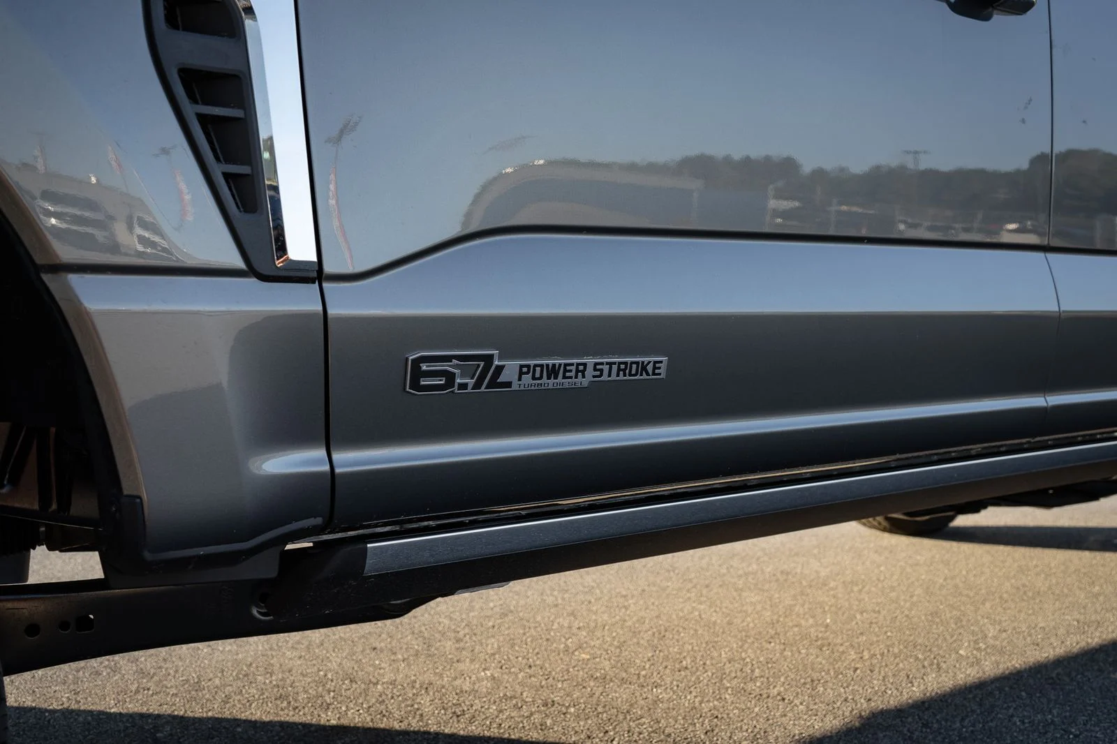 New 2026 Carbonized Gray Metallic Ford F-350® Lariat® image 14