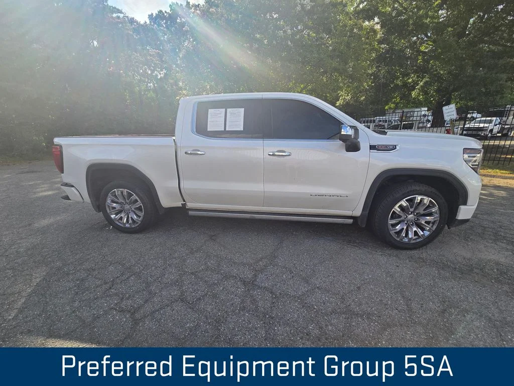 Used 2023 White GMC Denali image 2