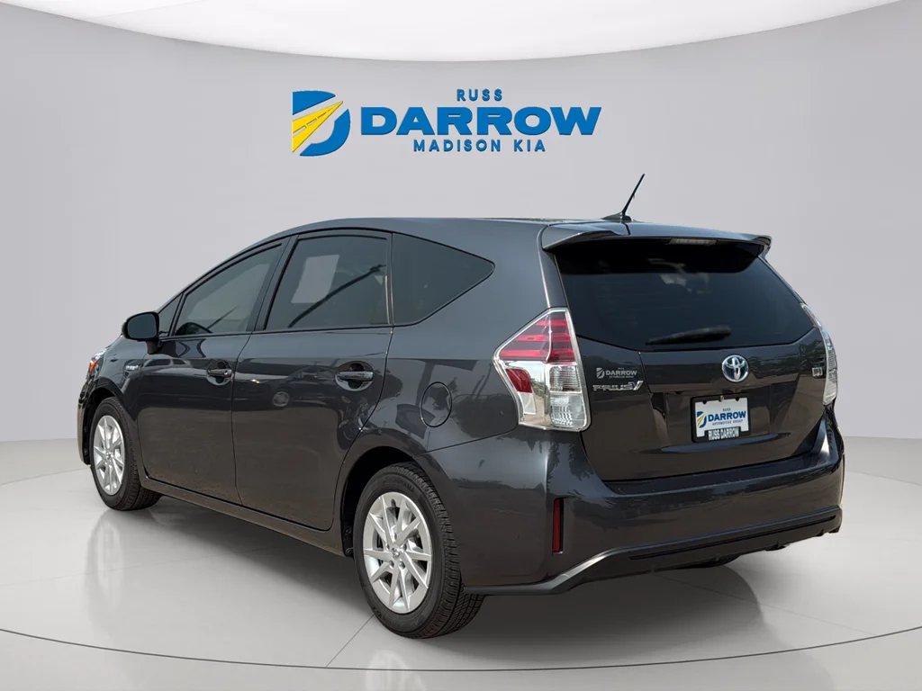 Used 2015 Magnetic Gray Metallic Toyota Four image 3