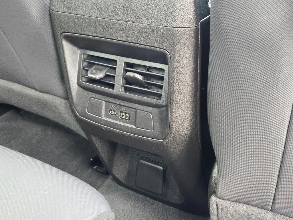 Used 2024 Black Chevrolet Z71 image 10