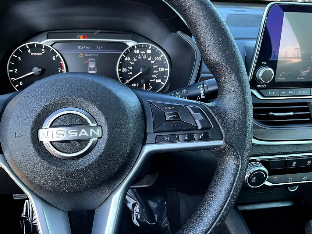 Used 2025 Gray Nissan 2.5 SV image 12