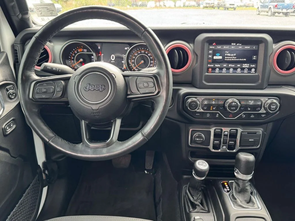 Used 2023 White Jeep Sport S image 15