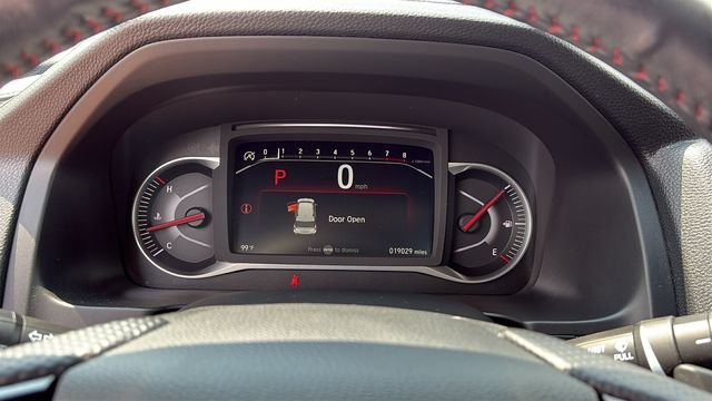 Used 2025 Platinum White Pearl Honda Black Edition image 16