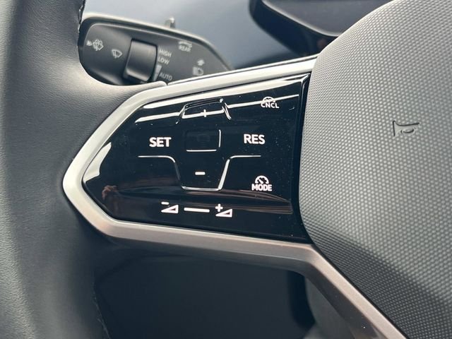 New 2026 White/off-white Volkswagen Pro S image 9