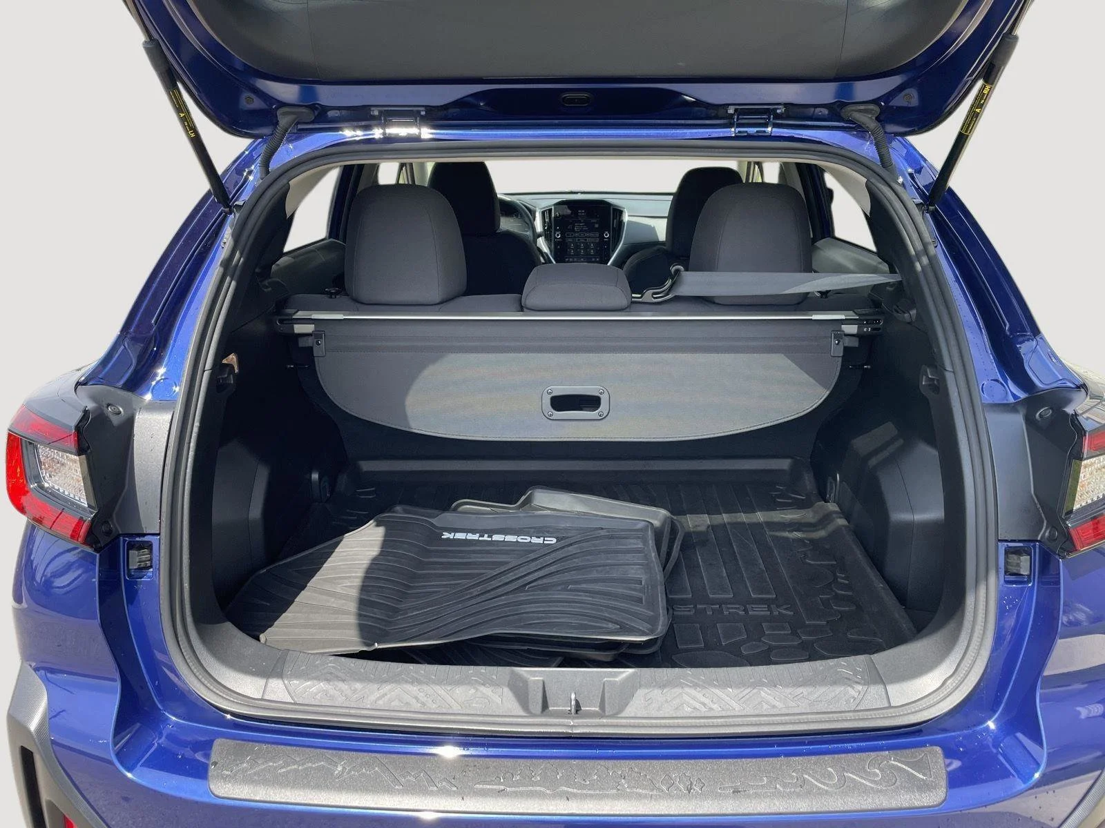 Certified Used 2025 Sapphire Blue Pearl Subaru Premium image 6