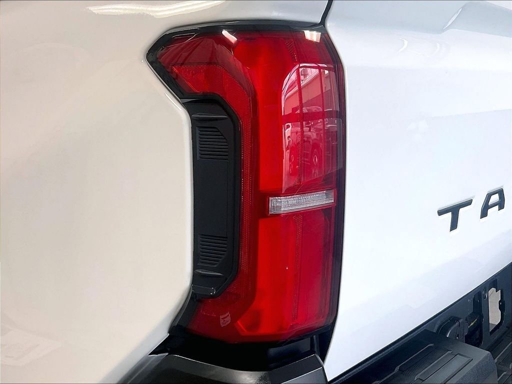 Used 2025 White Toyota SR image 33