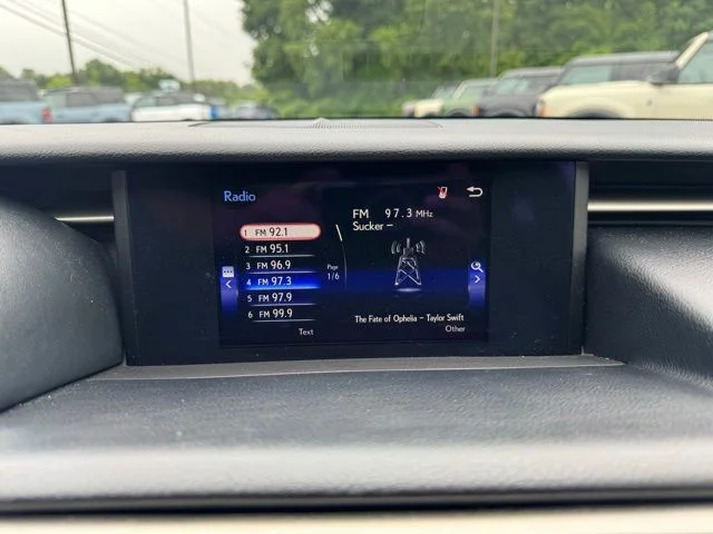 Used 2017 White Lexus 200t image 32