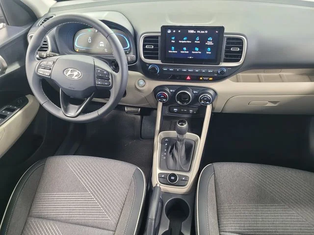 Used 2025 White Hyundai Limited image 33