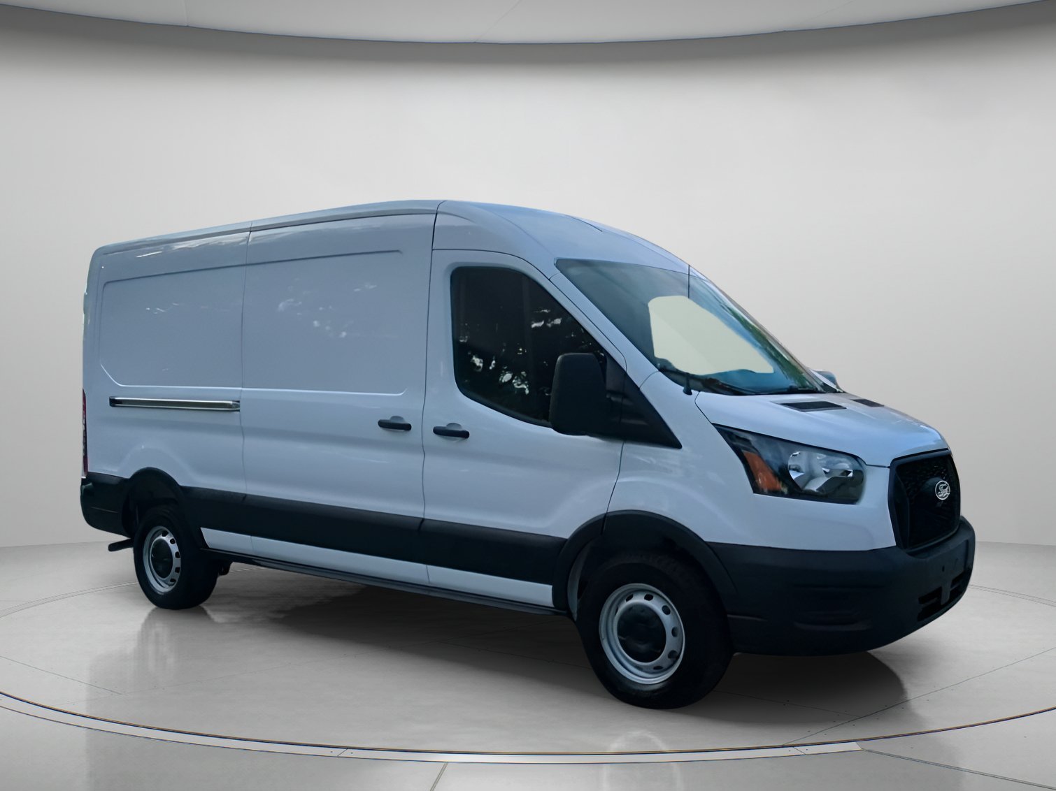New 2026 Oxford White Ford Cargo Van image 33