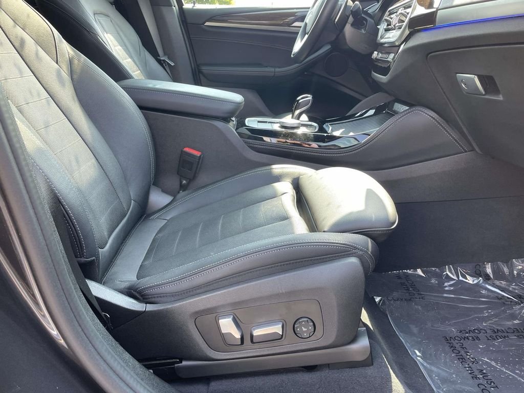 2023 BMW X4 30i - Photo 16