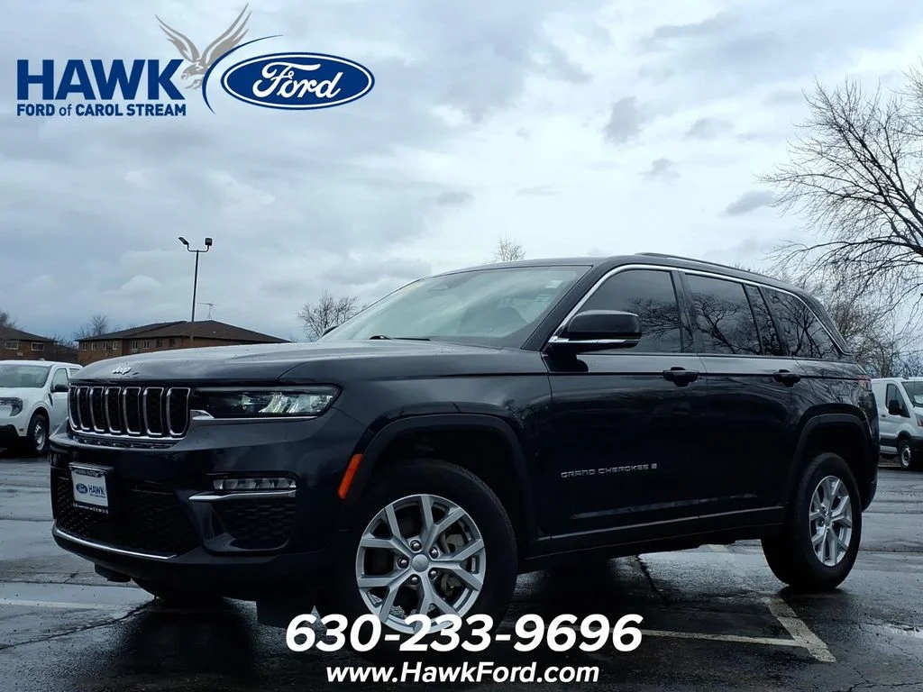 Used 2023 Black Jeep Limited image 3