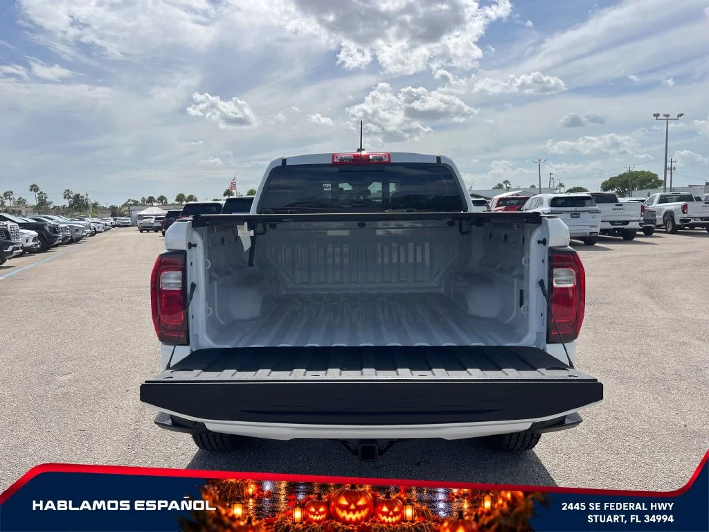 New 2026 Summit White GMC Elevation image 16