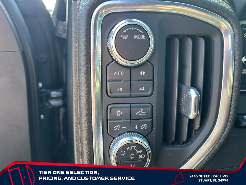 Used 2021 DARK SKY METALLIC GMC AT4 image 18