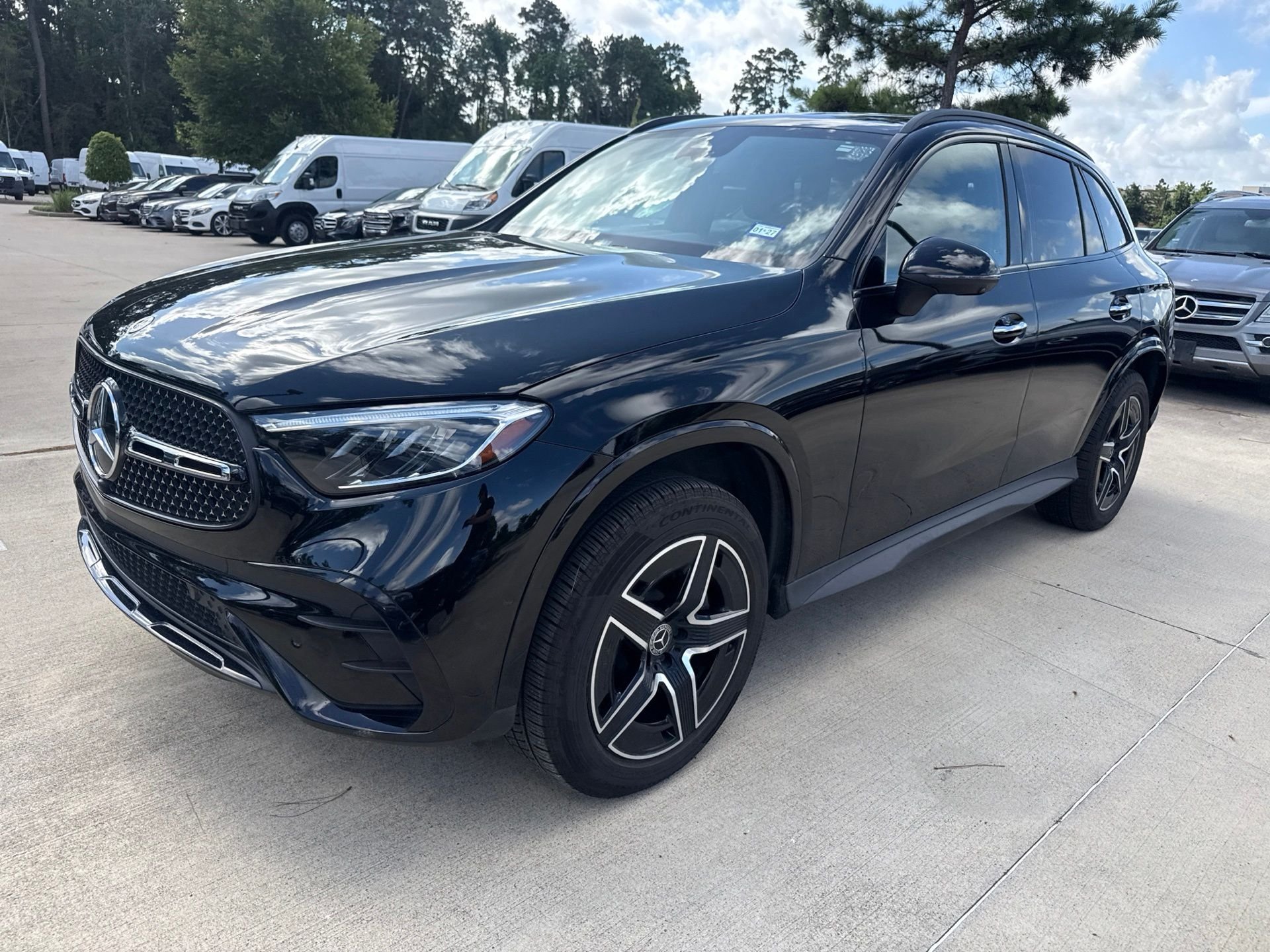 Used 2023 Black Mercedes-Benz GLC 300 image 8
