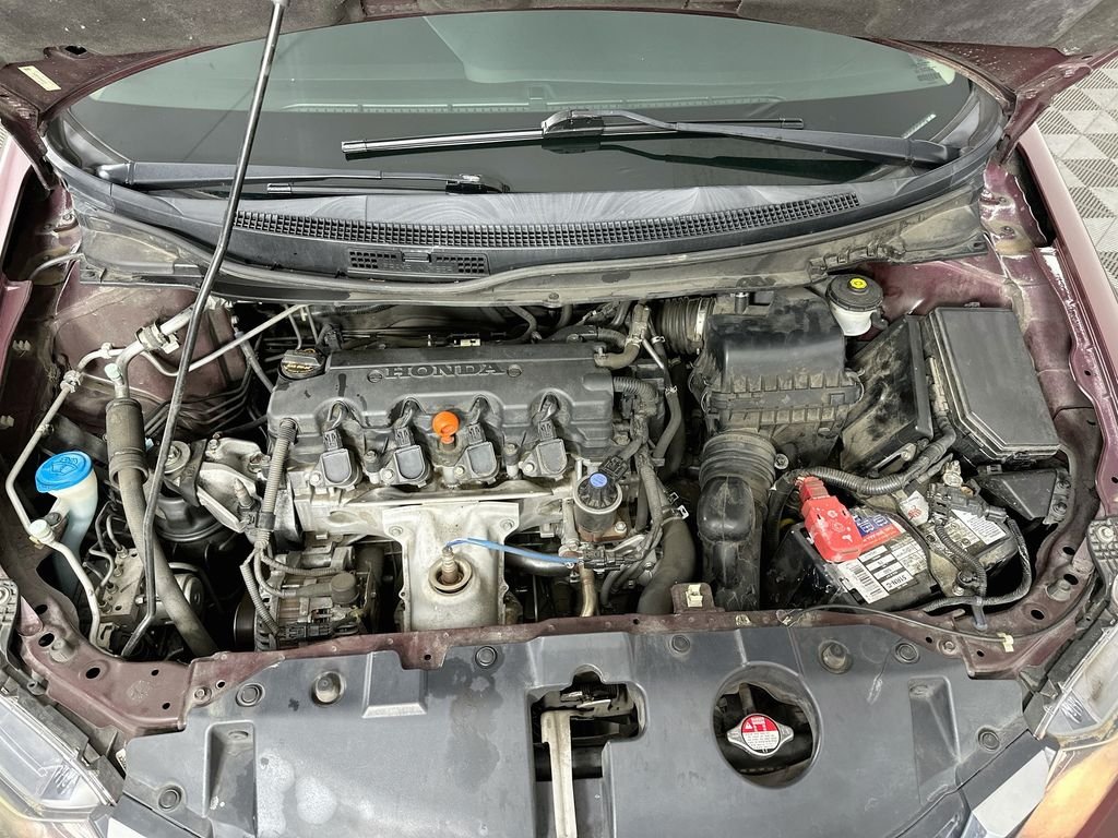 Used 2013  Honda LX image 28