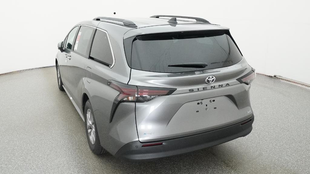 New 2026 Heavy Metal Toyota XLE image 22
