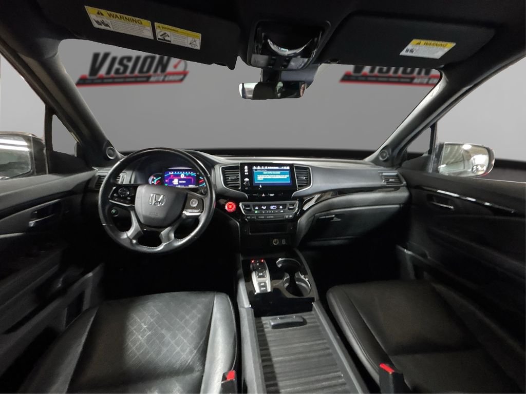 Used 2019 Black Honda Touring image 27