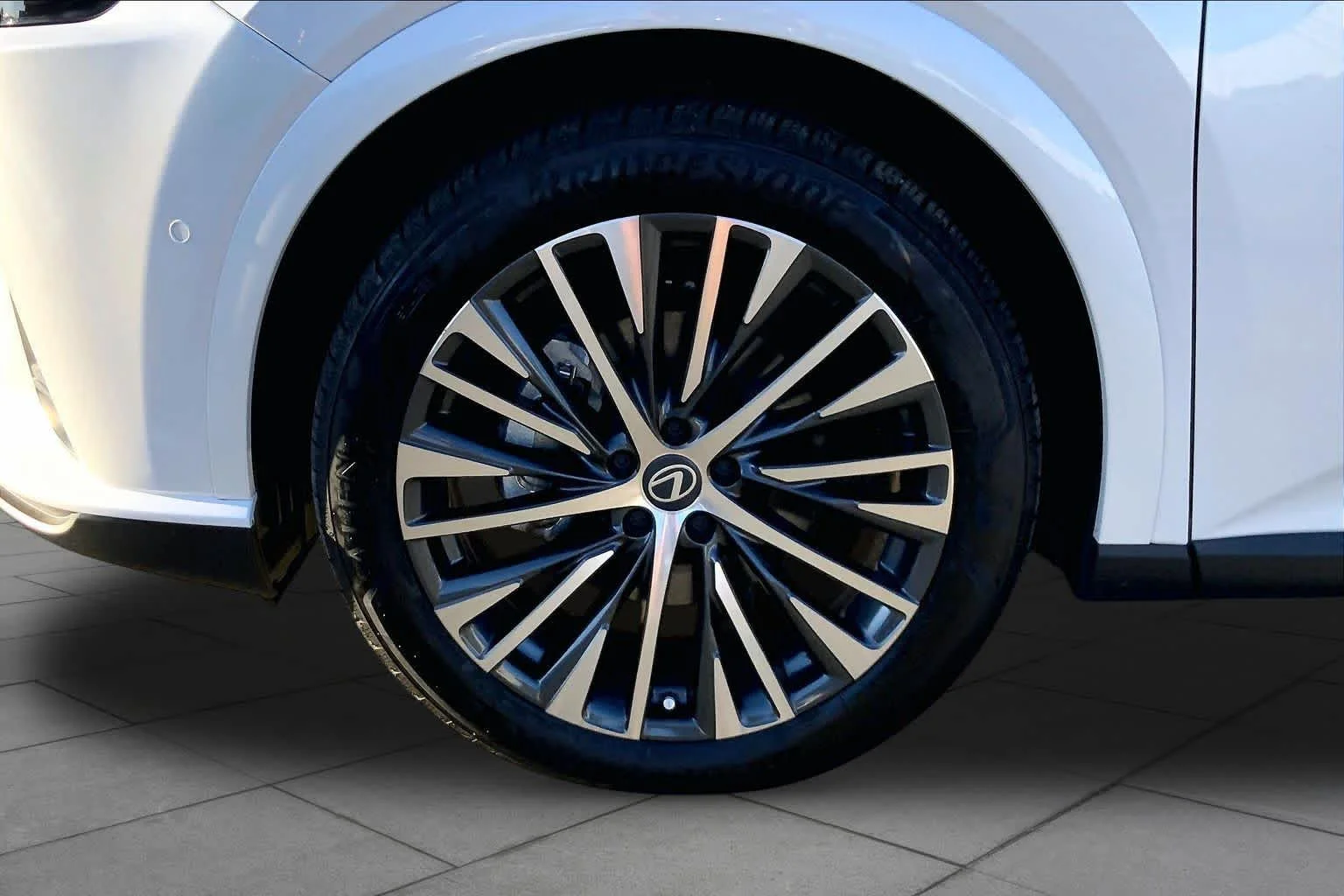 Used 2026 Eminent White Pearl Lexus Premium+ image 11