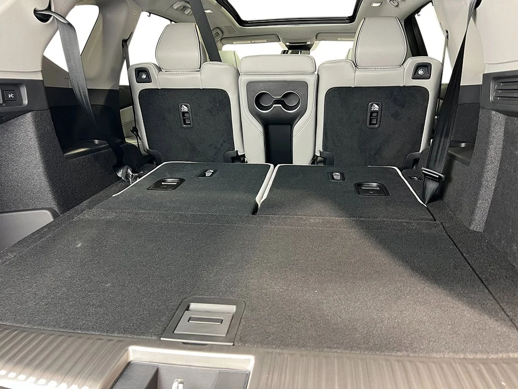New 2026 Solar Silver Metallic Acura w/Advance Package image 31