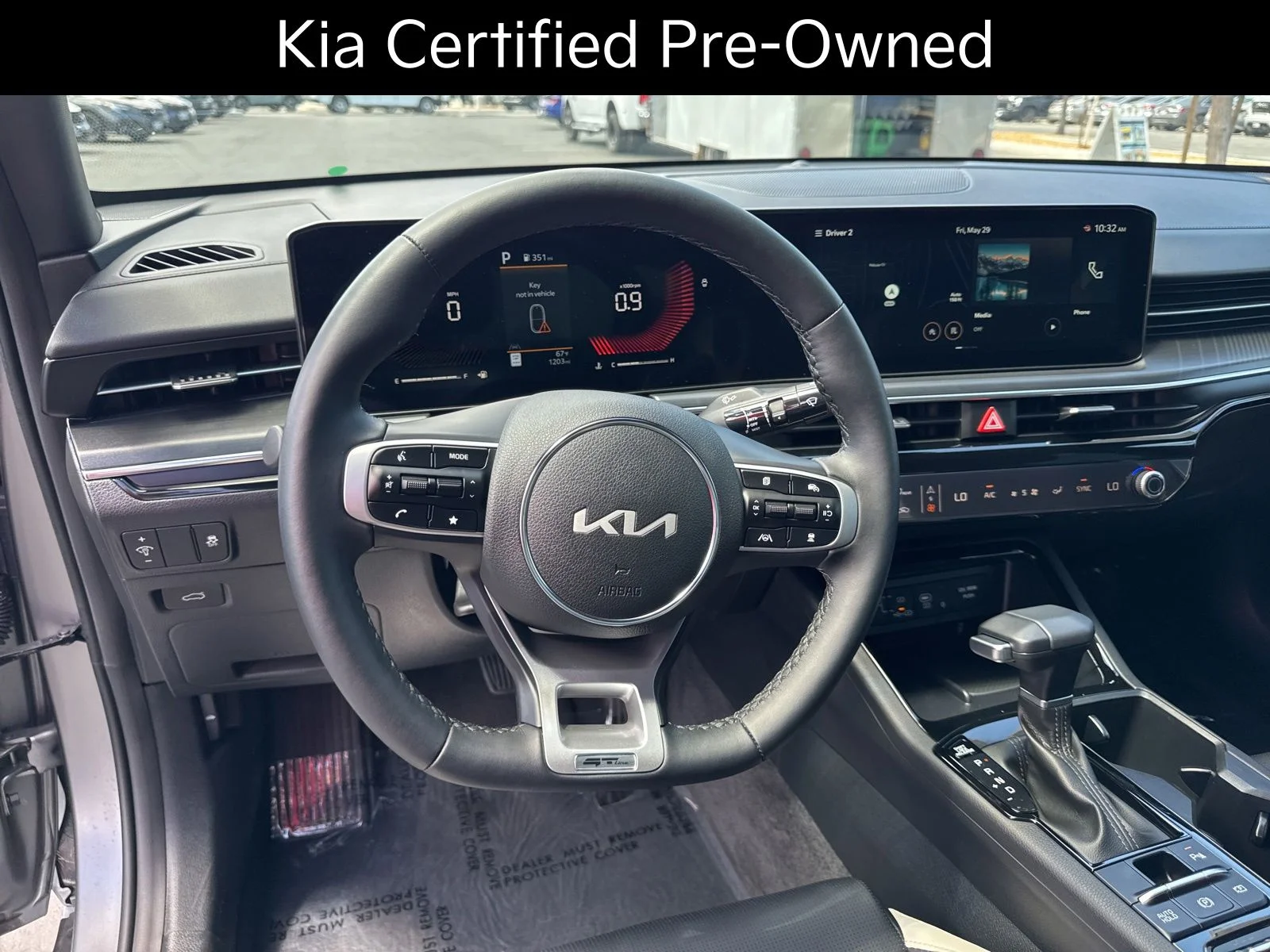 2025 Kia K5 GT-Line - Photo 15