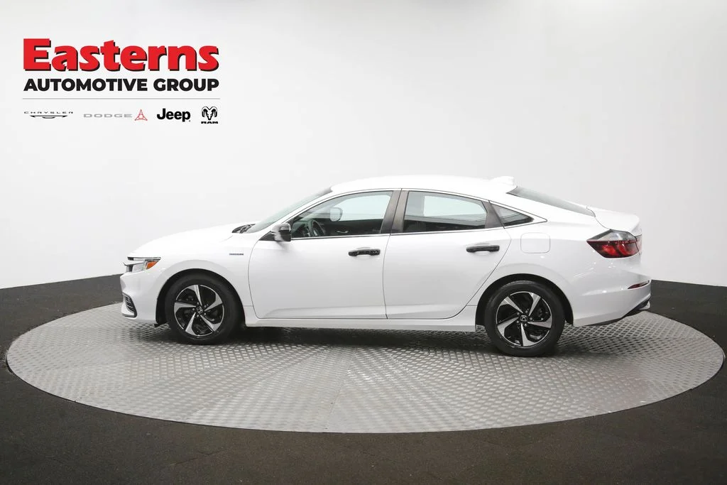 Used 2022 White Honda EX image 57