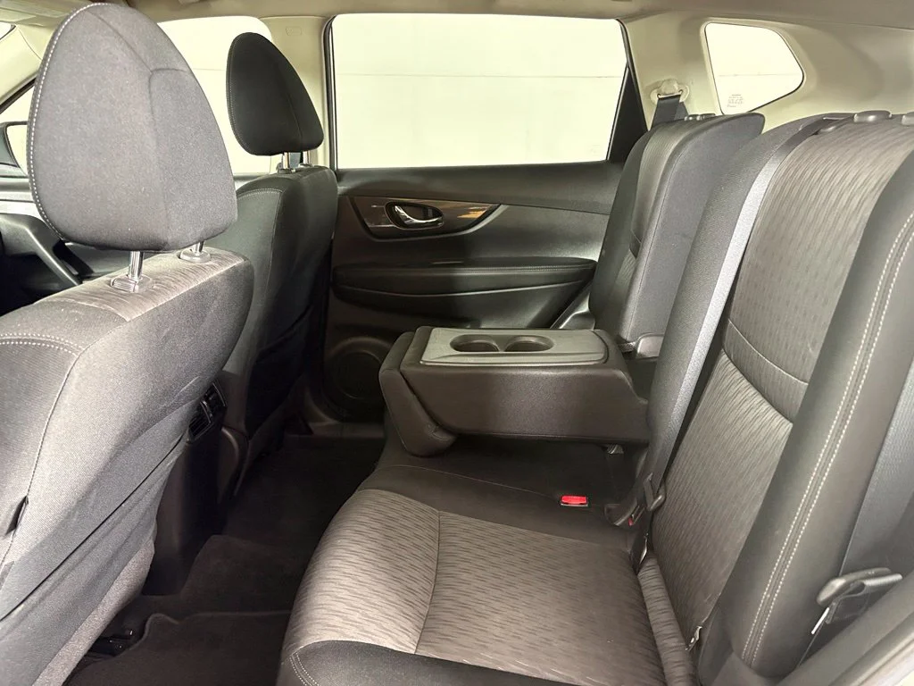 Used 2020 Silver Nissan SV image 40