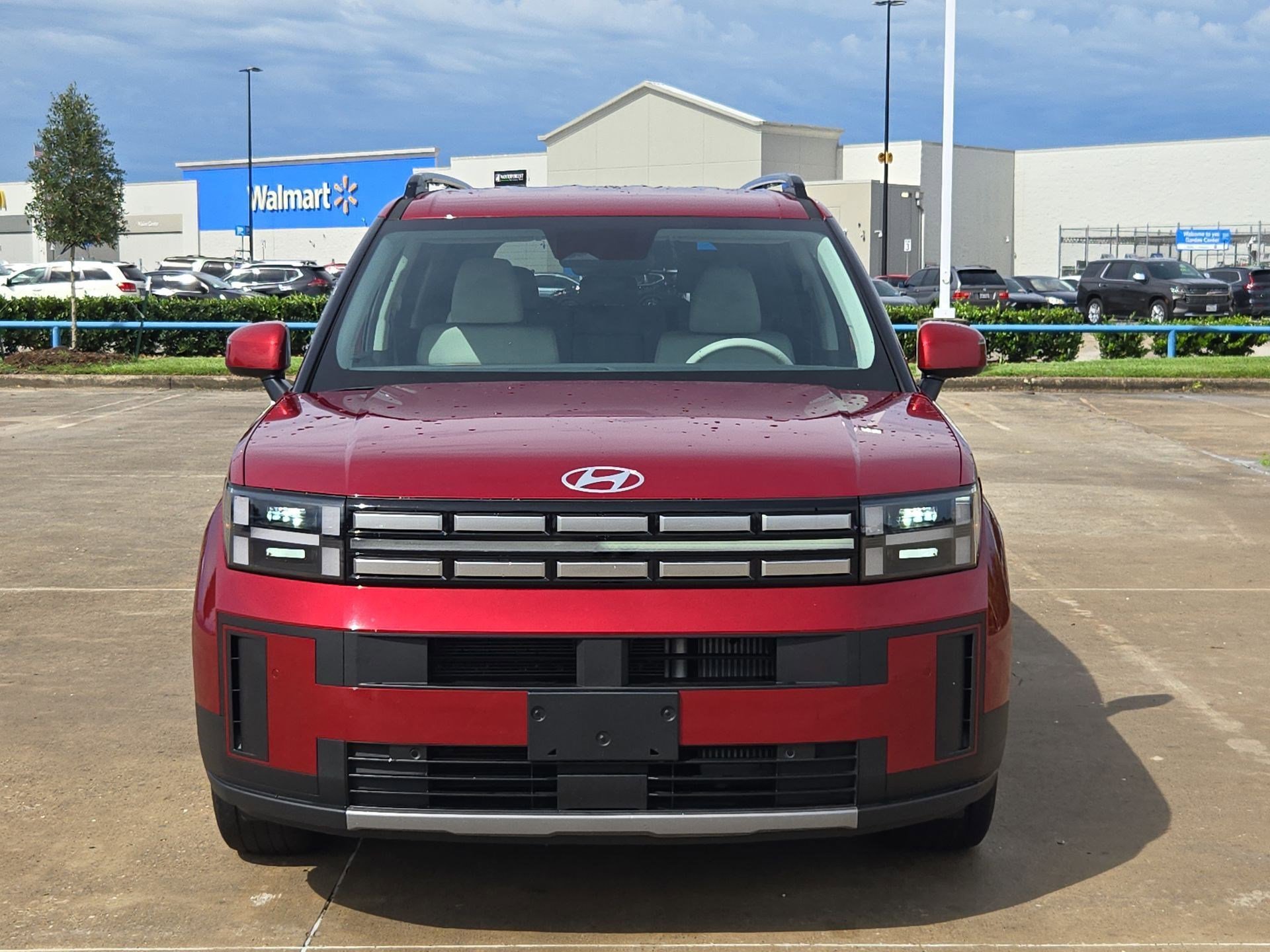 Used 2025 Ultimate Red Hyundai SEL image 9