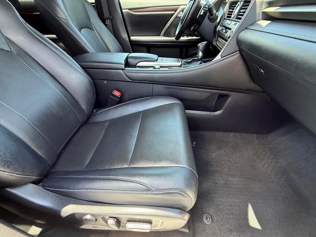 Used 2020 White Pearl Lexus 350 image 10
