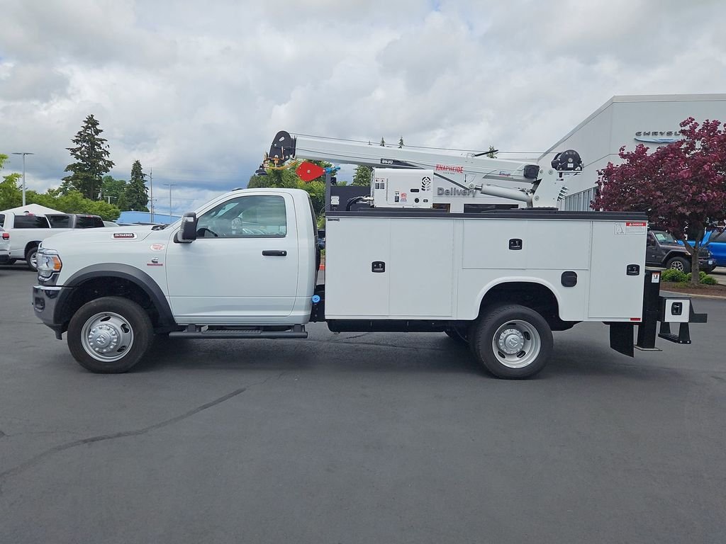 New 2024 Bright White Clear-Coat Exterior Paint RAM Tradesman image 3